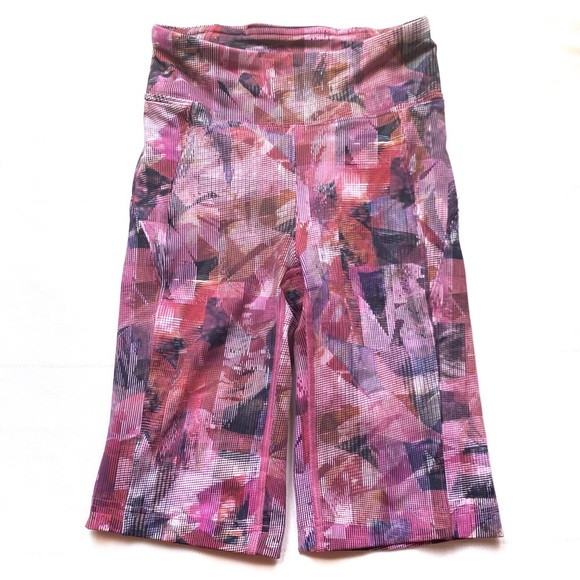 LULULEMON On Pace Short *10" - Picture 4 of 9